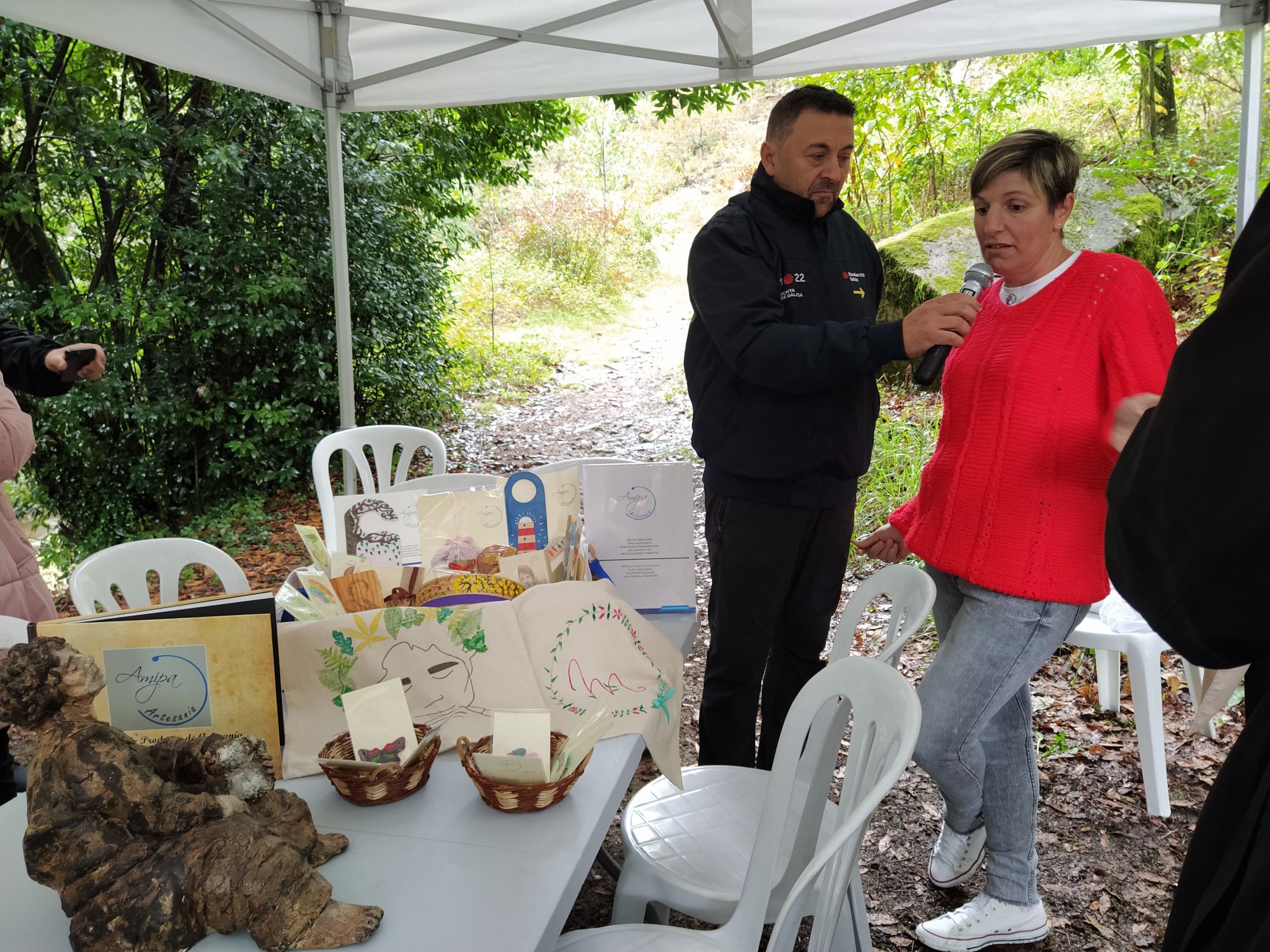 gente de nuestro grupo en el Camino de Santiago