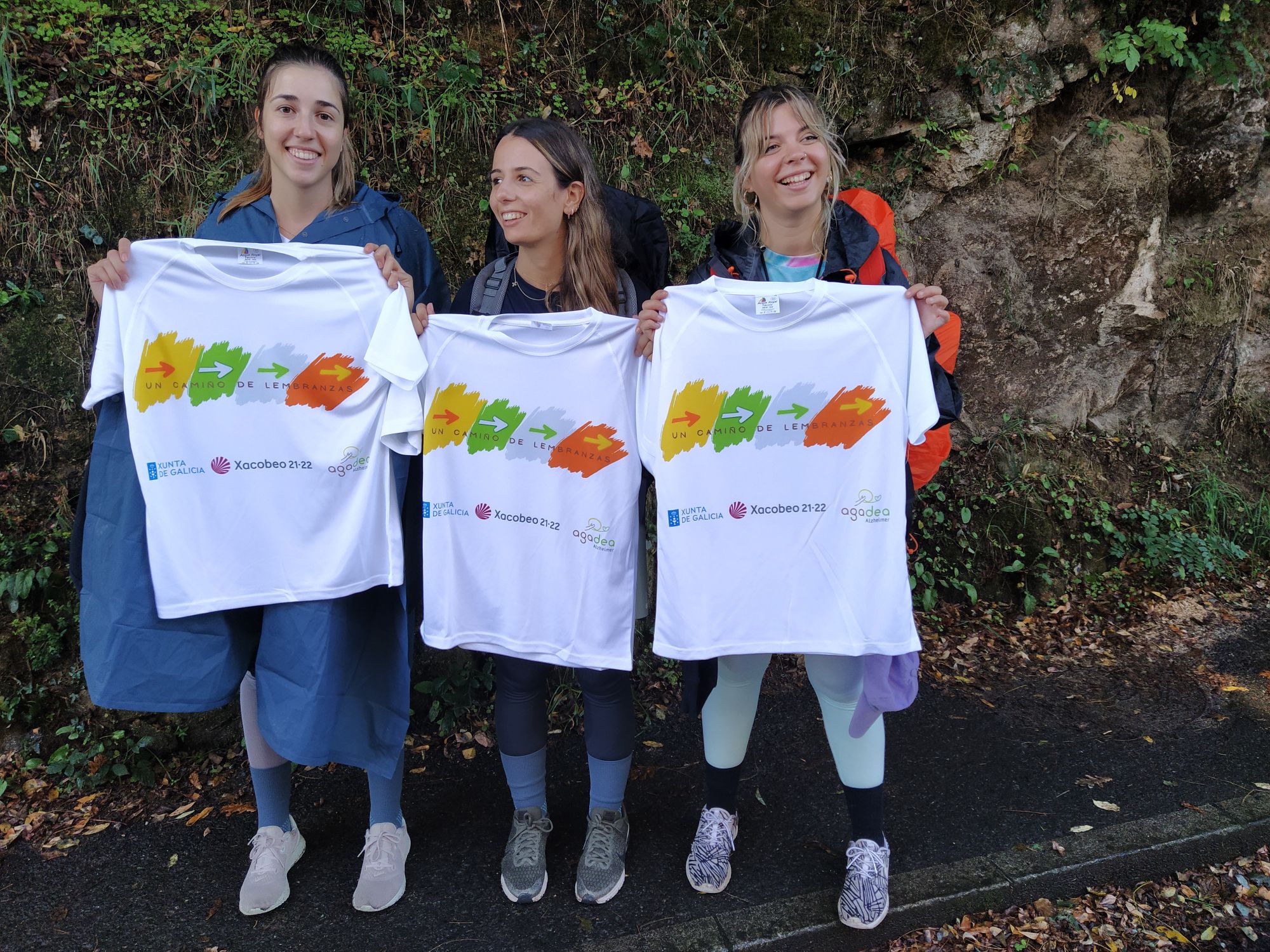 gente de nuestro grupo en el Camino de Santiago