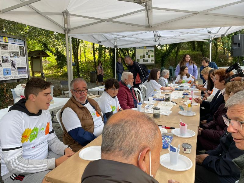 gente de nuestro grupo en un taller