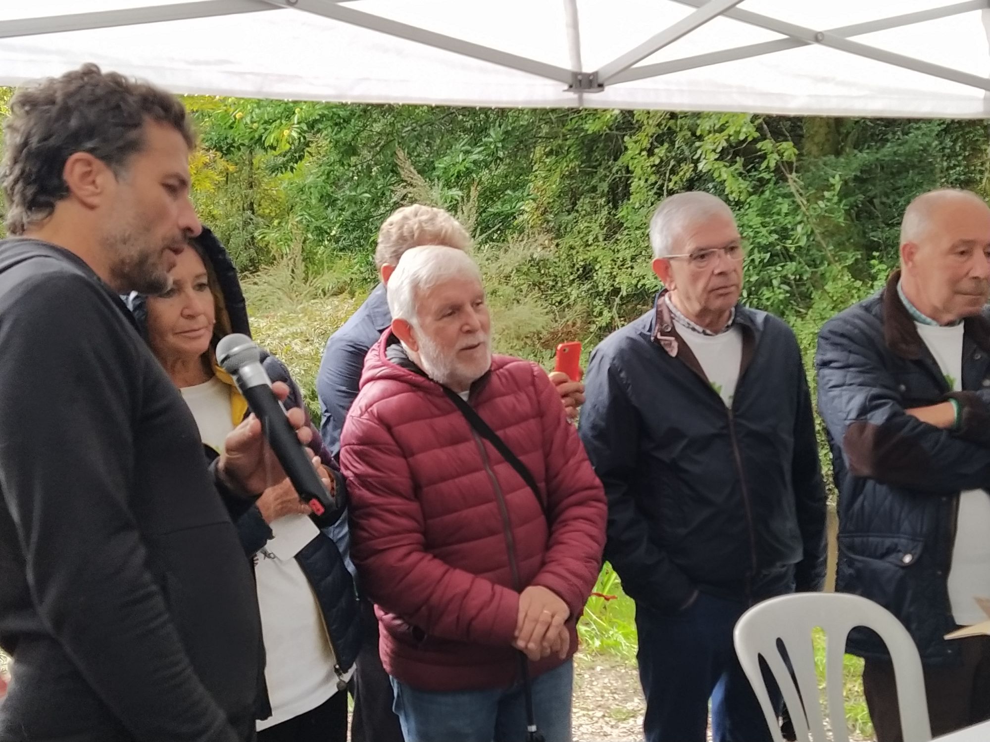 gente de nuestro grupo en el Camino de Santiago